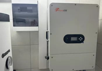 Instalacja oparta o falownik i magazyn energii FELICITY